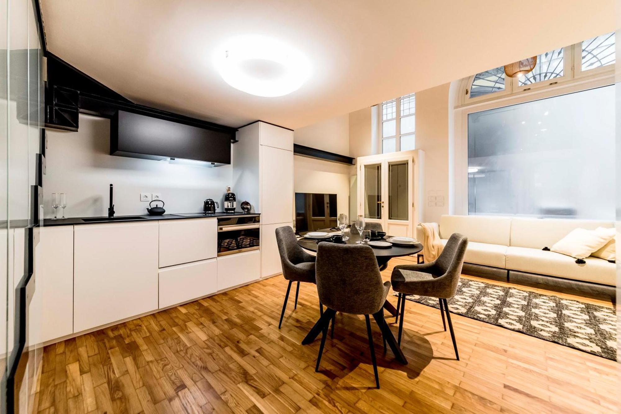 Dream Suites Milano Duomo Zewnętrze zdjęcie