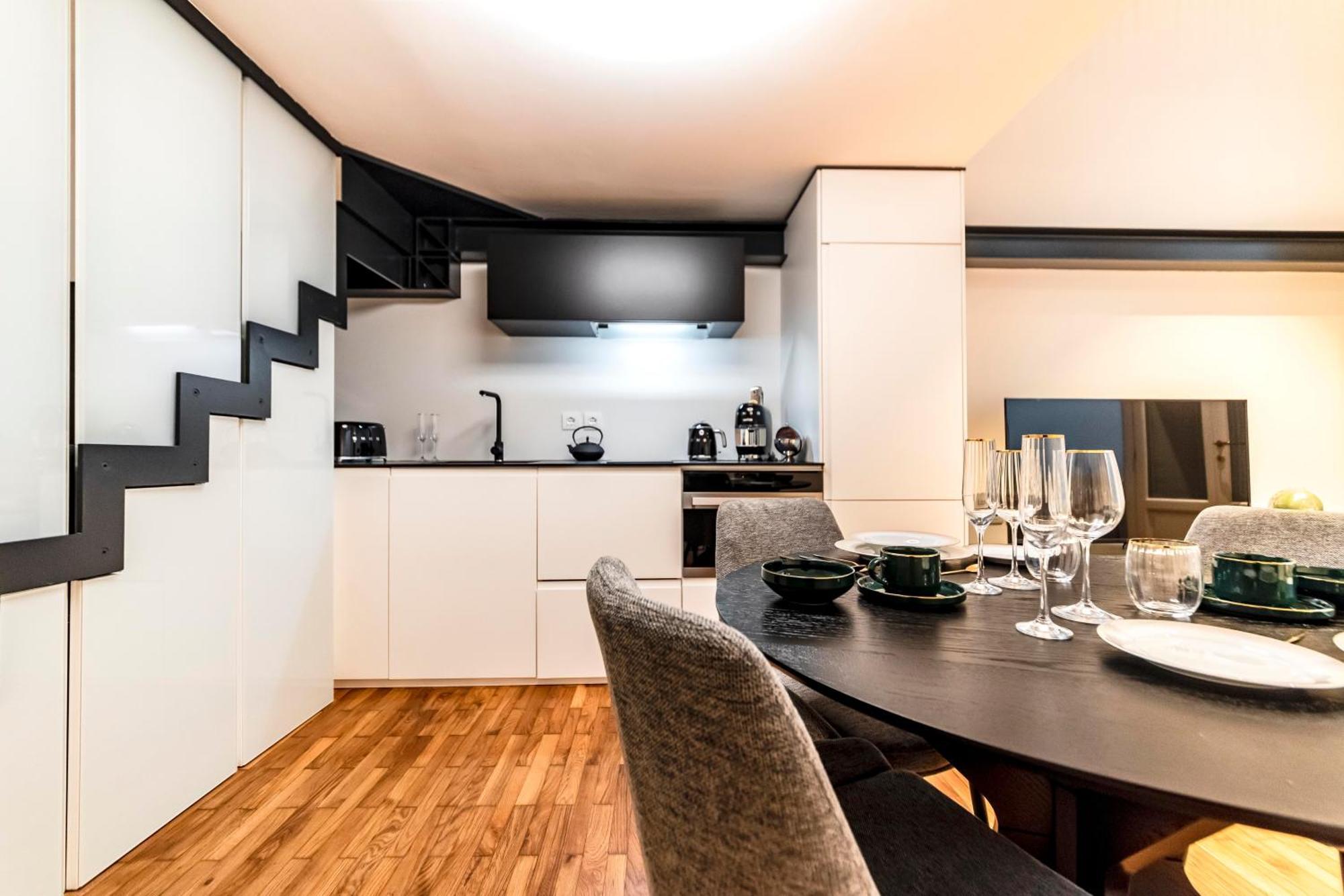 Dream Suites Milano Duomo Zewnętrze zdjęcie